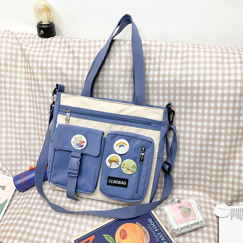 Nicole – Vattentålig Nylonaxelväska i Japansk Kawaii Stil