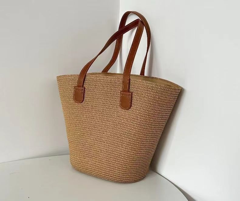 Judith – Allsidig Woven Bag i halmstil