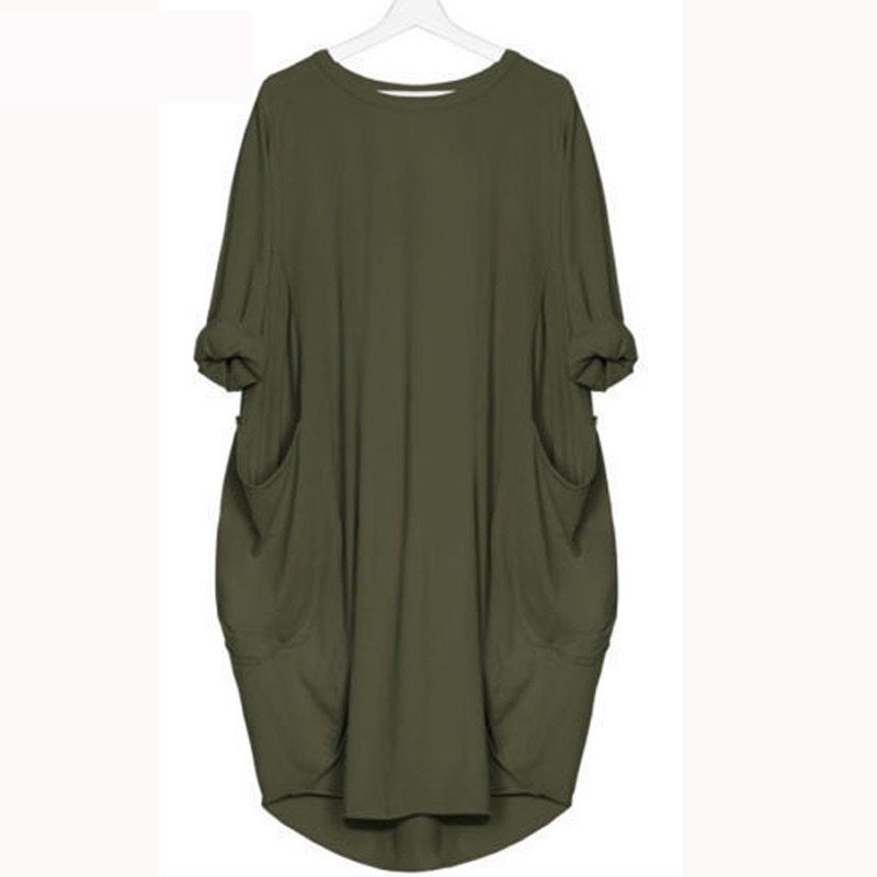 Faith – Lång Klänning med Lös Passform och Rund Hals