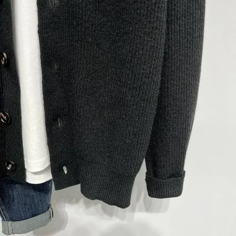 Herrstickad casual kofta med knappar för vardag och fritid