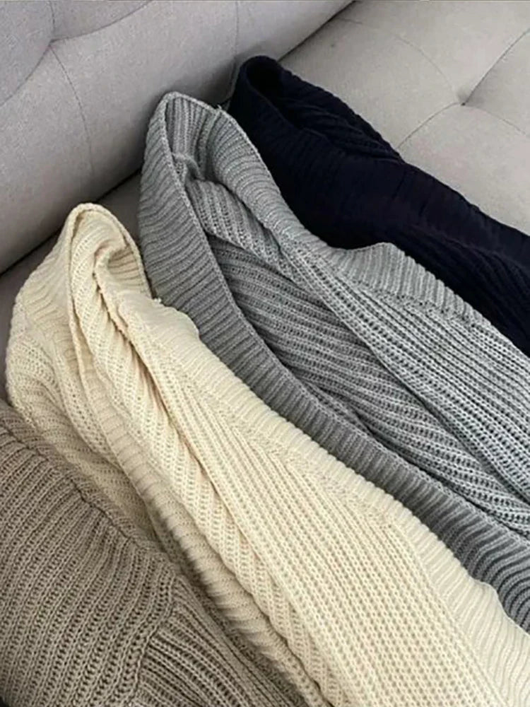 Damers avslappnad oversized stickad cardigan – perfekt för vardagsbruk och mysiga dagar