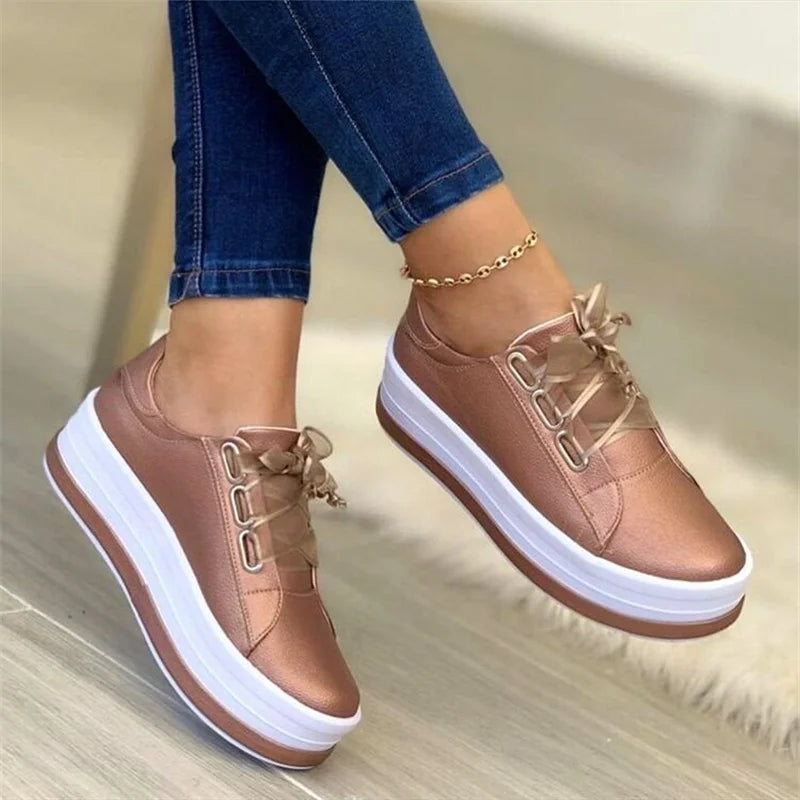 Somriga platå sneakers dam – trendiga och luftiga skor för soliga dagar