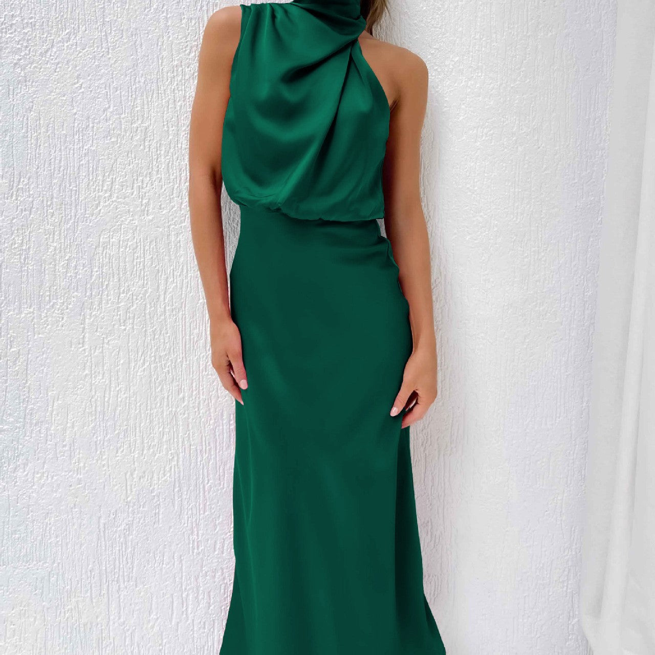 Judith – Elegant Lätt Aftonklänning