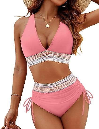 Robyn – Högmidjad Bikinisplit med Trendigt Design