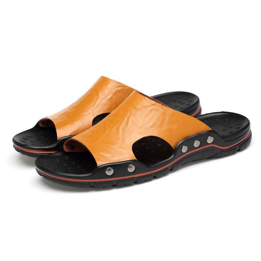 Geoffrey – Stora storlekens modeinspirerade halkfria sandaler
