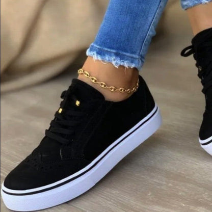 Damsneaker med broguedetaljer och hög komfort – Perfekt för vardagsbruk och avslappnad stil
