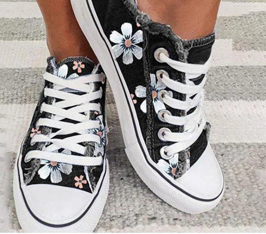Sandra – Enkla Kvinno Sneakers i Koreansk Denim