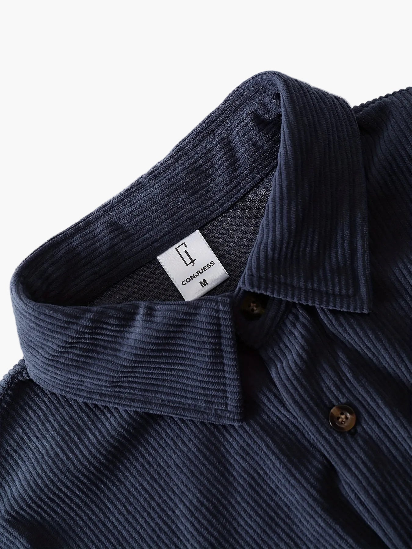 Herrarnas avslappnade set med skjortjacka och byxa – perfekt för vardag och resor