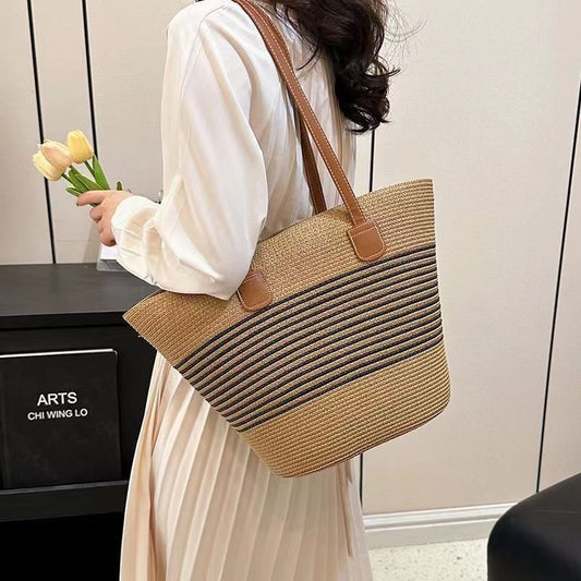 Judith – Allsidig Woven Bag i halmstil