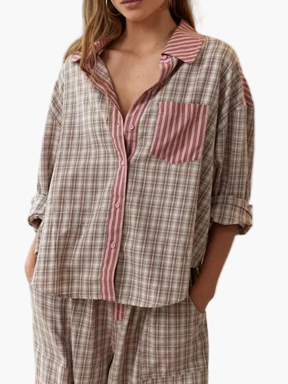 Dam Pyjamaset – Avslappnad och Trendig Look för Hemma och Natt