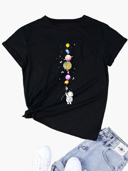 Dam T-shirt med Astronaut och Planeter – Trendig och Kreativ Design, Casual Stil