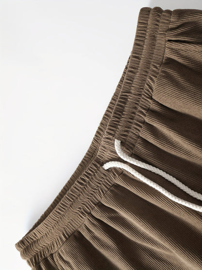 Herrarnas avslappnade set med cargobyxor och skjorta – modern streetwear för vardag och fritid