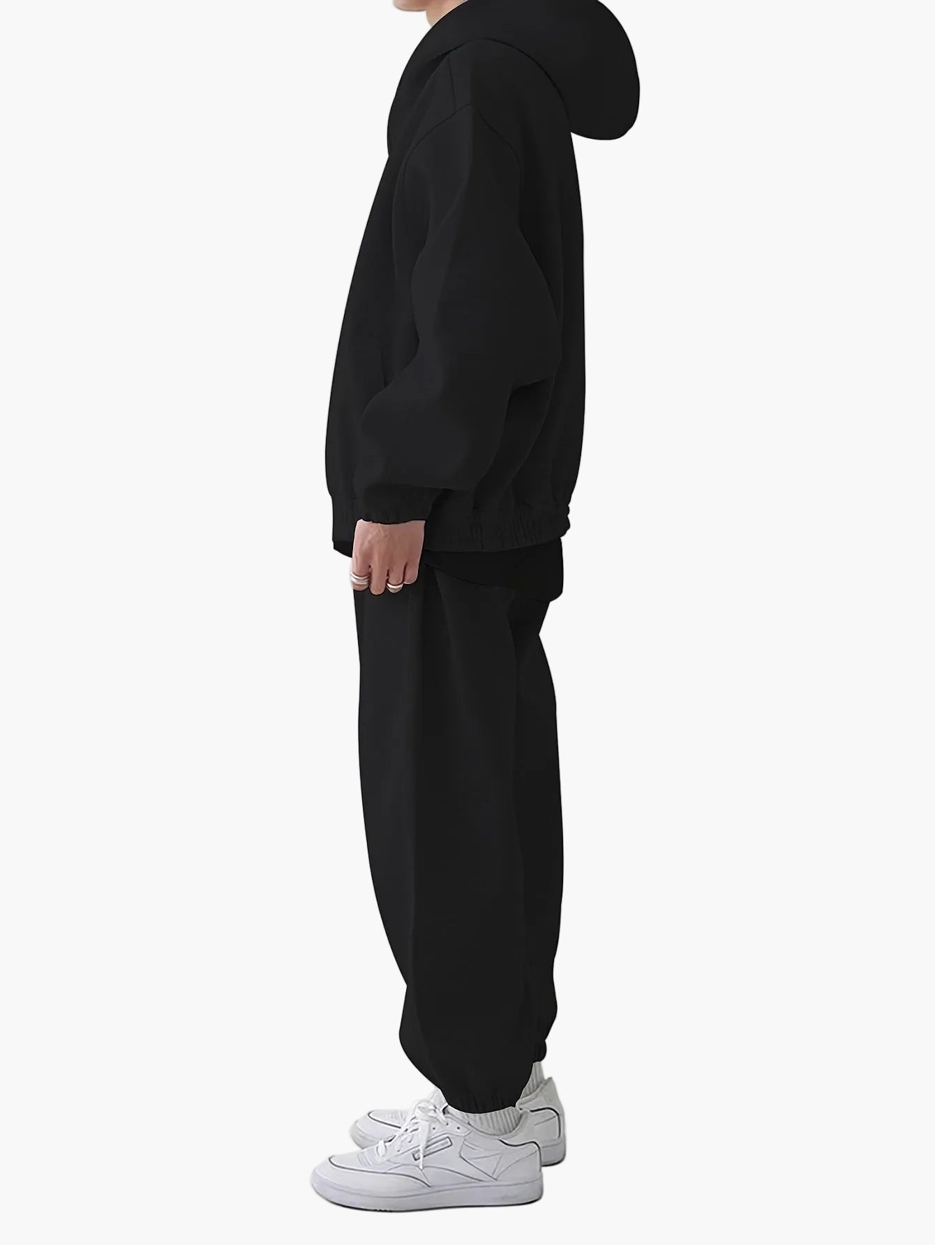 Herrarnas sportiga avslappnade set med hoodie och byxor – perfekt för träning och vardag