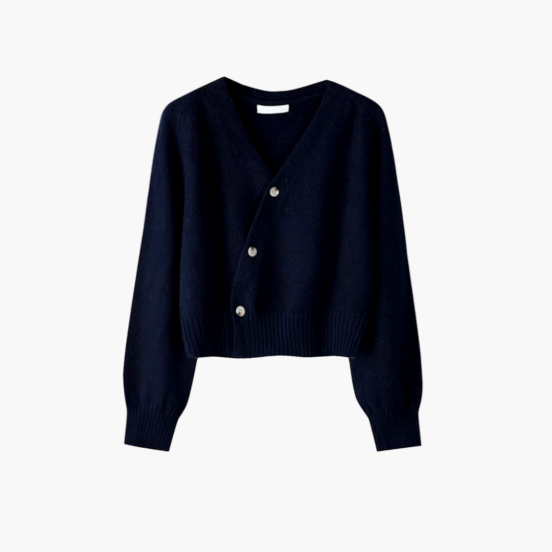 Damkofta med V-ringning och snedknäppning – Modern och elegant vardagsstil