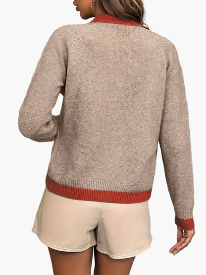 Damkofta med knappdetaljer och elegant design – Perfekt för vardag och arbete