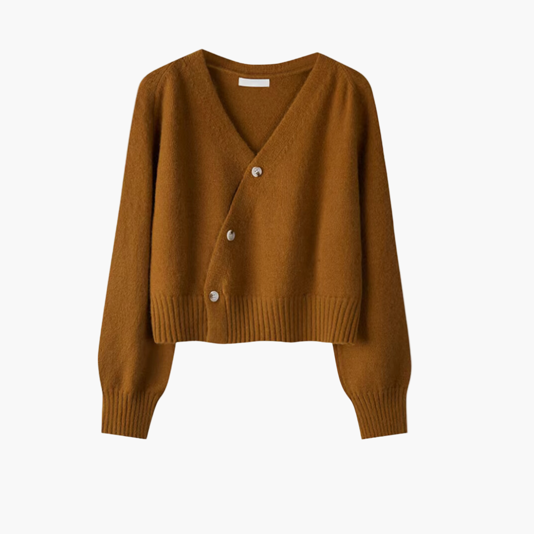 Damkofta med V-ringning och snedknäppning – Modern och elegant vardagsstil