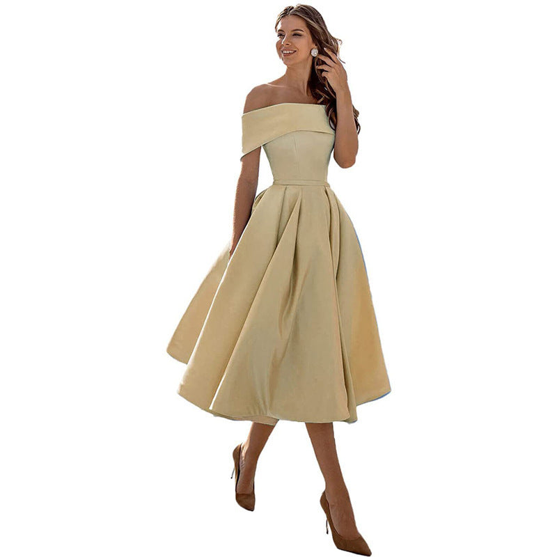 Charlotte – Casual Strapless Satin Festklänning