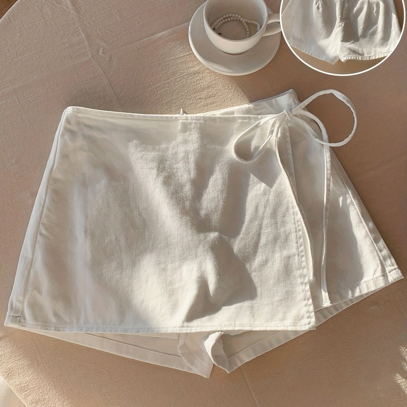 Dam Skort för Strand och Semester – Omlottstil med Knytband, Mini Kjol med Shorts