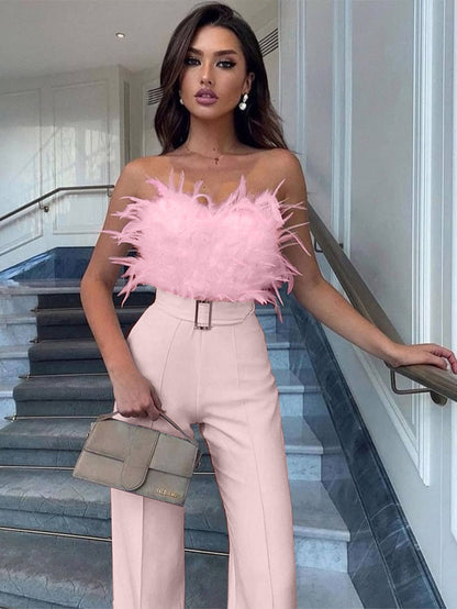 Gabrielle – Jumpsuit med fjädrar för festkvällar