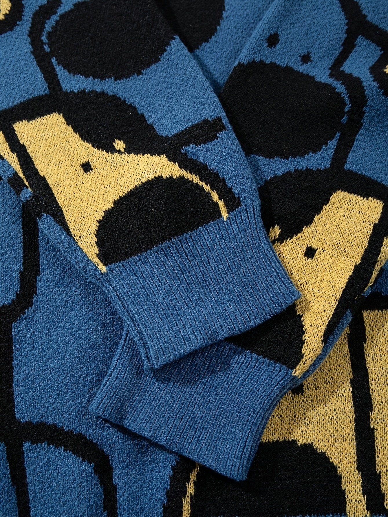 Herrtröja med djurmönster och avslappnad passform – perfekt för vardagsbruk och streetwear