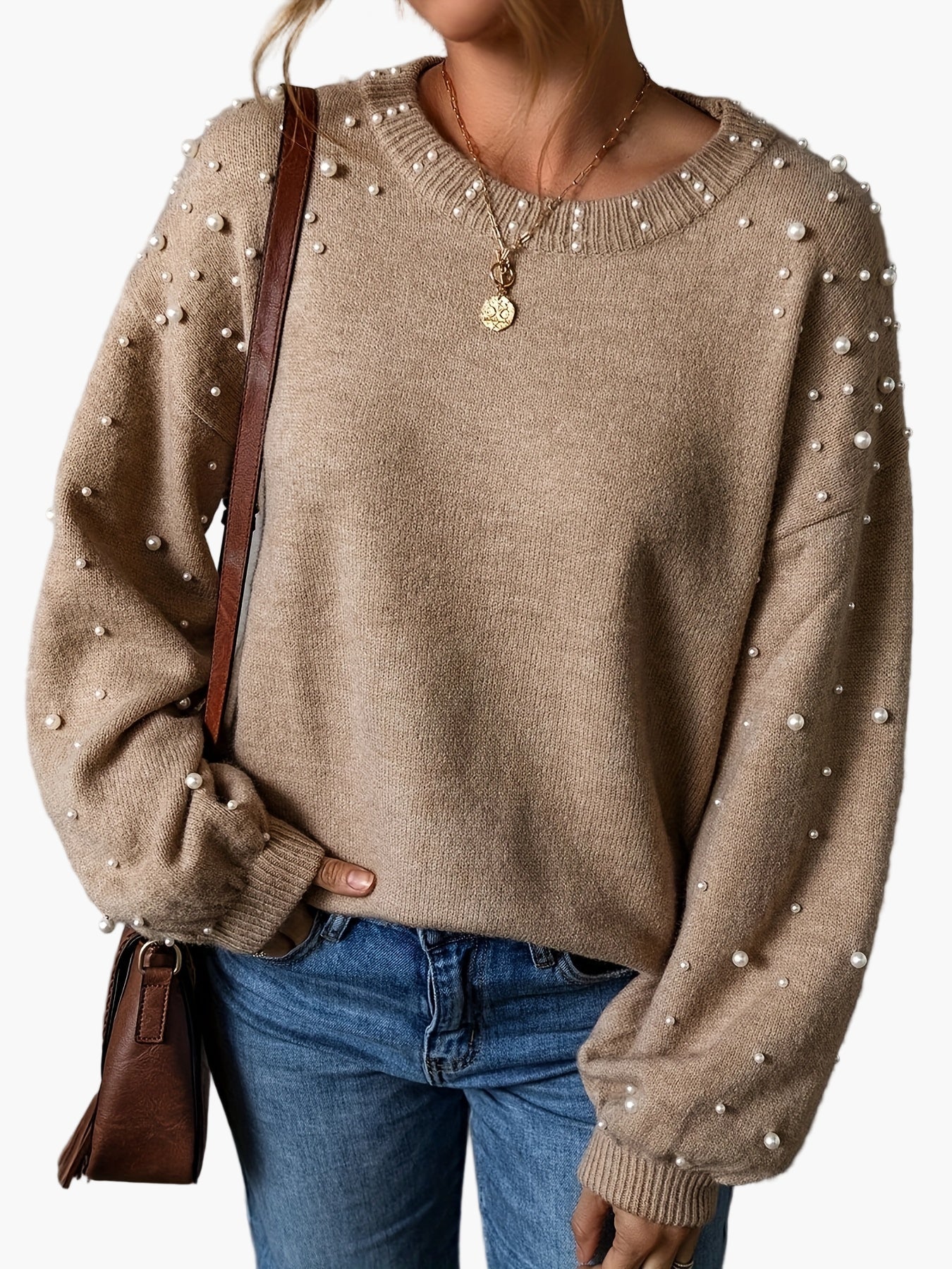 Damtröja med pärldetaljer – elegant vardagsstil och mysig passform