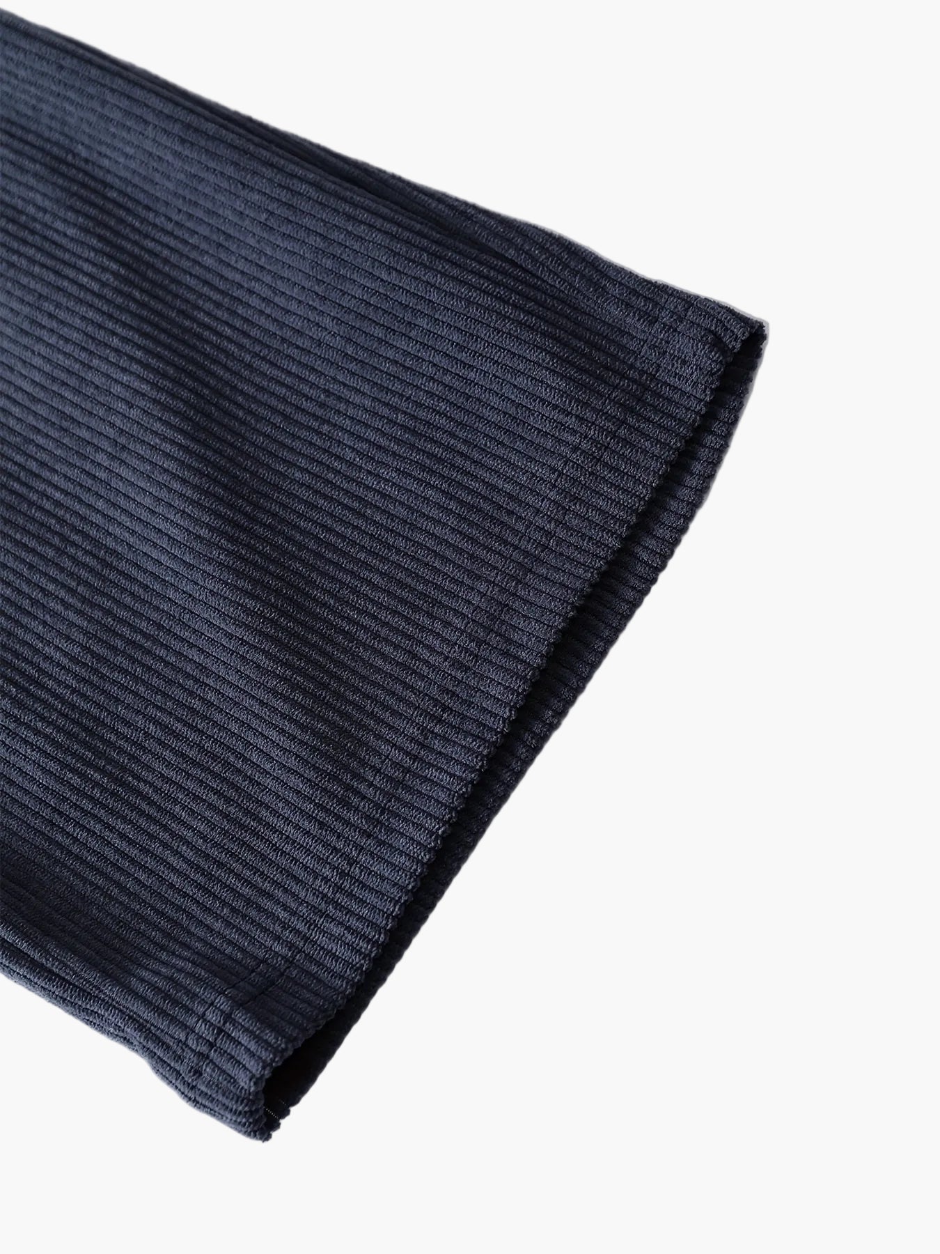 Herrarnas avslappnade set med skjortjacka och byxa – perfekt för vardag och resor