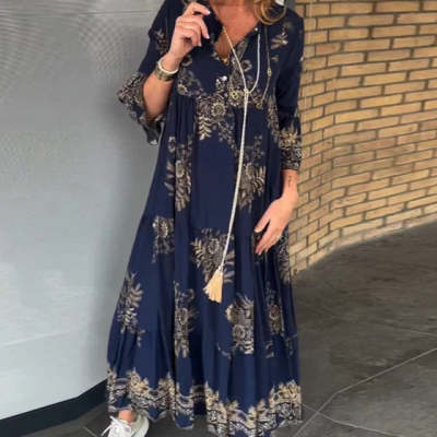 Stephanie – Bohemisk Klänning med Tryck och Knappar