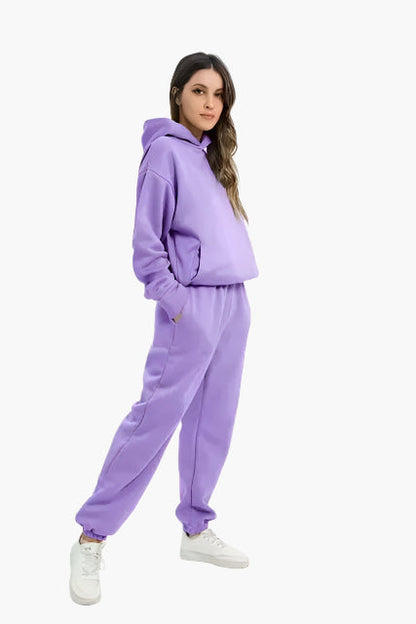 Damers avslappnad hoodie och joggingbyxa set – perfekt för hemmamys och vardagsstil