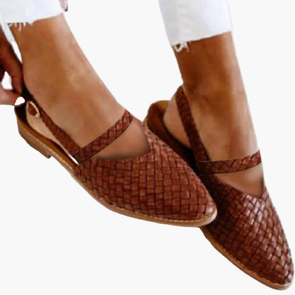 Damers ortopediska sandaler – flätad design för komfort och stil