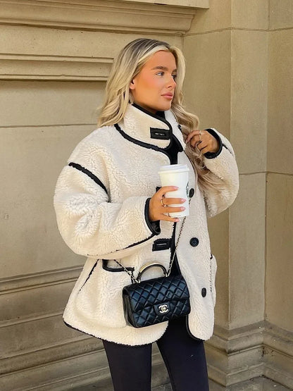 Dam Teddy Oversize Jacka – Trendig och Mysig Vinterjacka för Stad och Fritid