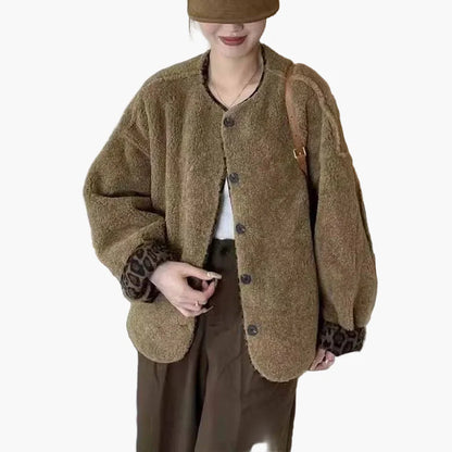 Damjacka med avslappnad passform och trendig stil – perfekt för vardagsbruk