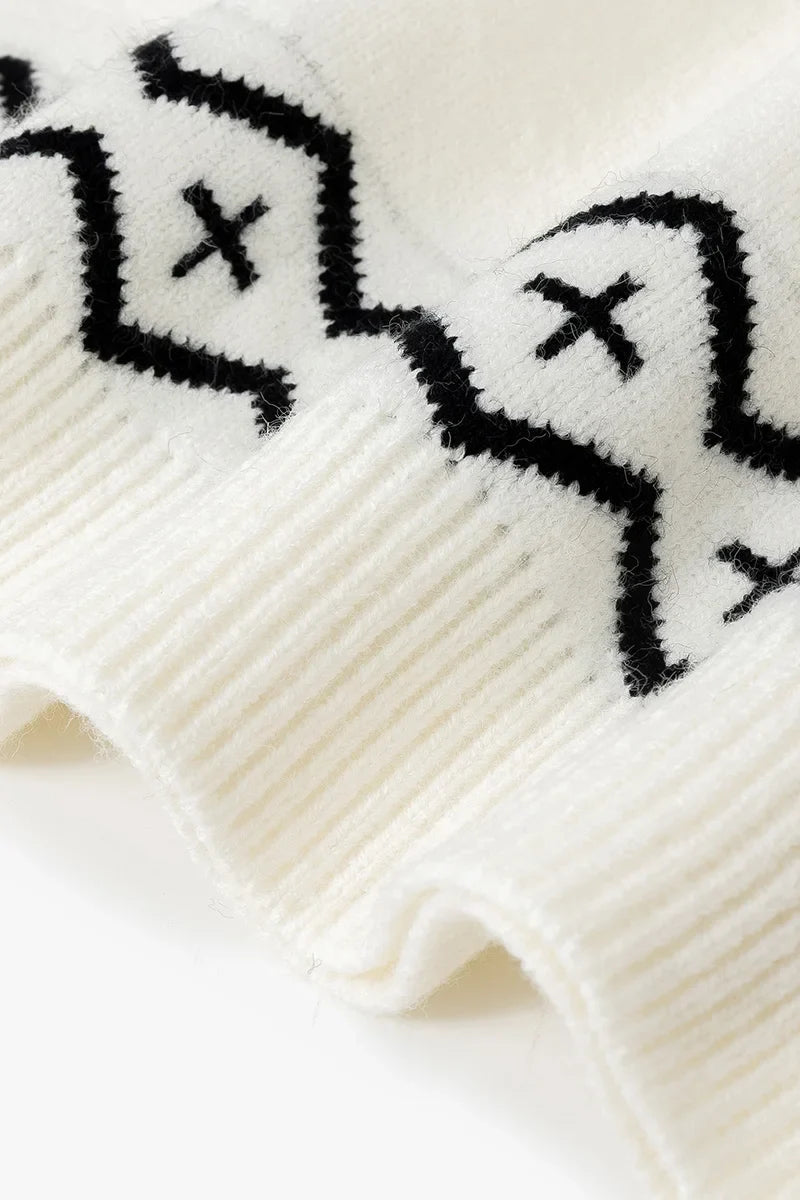 Unisex jultröja med snöflingemönster – trendig vinterstil för vardag och fest