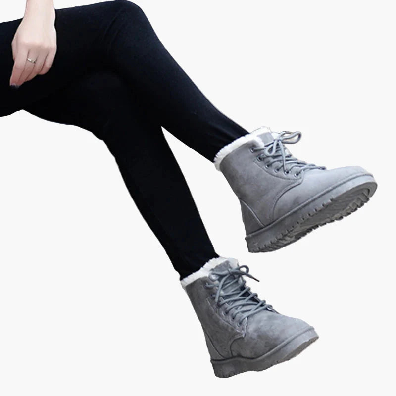 Dam Vinterkängor Med Varm Foder och Klassisk Design – Perfekta För Kallt Väder och Stadsliv