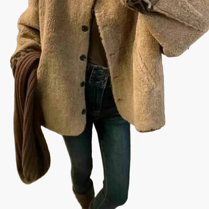 Damjacka med avslappnad passform och trendig stil – perfekt för vardagsbruk