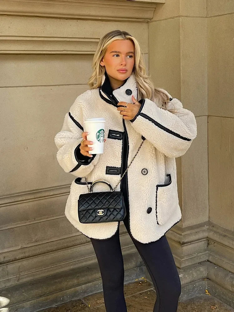 Dam Teddy Oversize Jacka – Trendig och Mysig Vinterjacka för Stad och Fritid