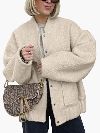 Damjacka i trendig oversized bomberstil – Perfekt för vardag och citylook