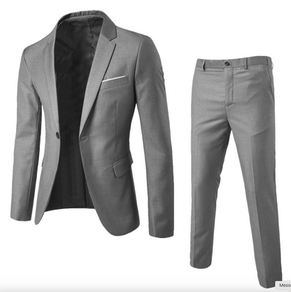 Stilren Tvådelad Sommarkostym för Herr med Slim Fit och En Knapp