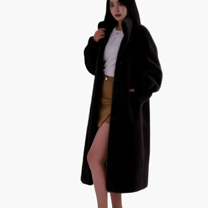 Dam lång fluffig vinterrock – elegant och mysig ytterrock för kallt väder