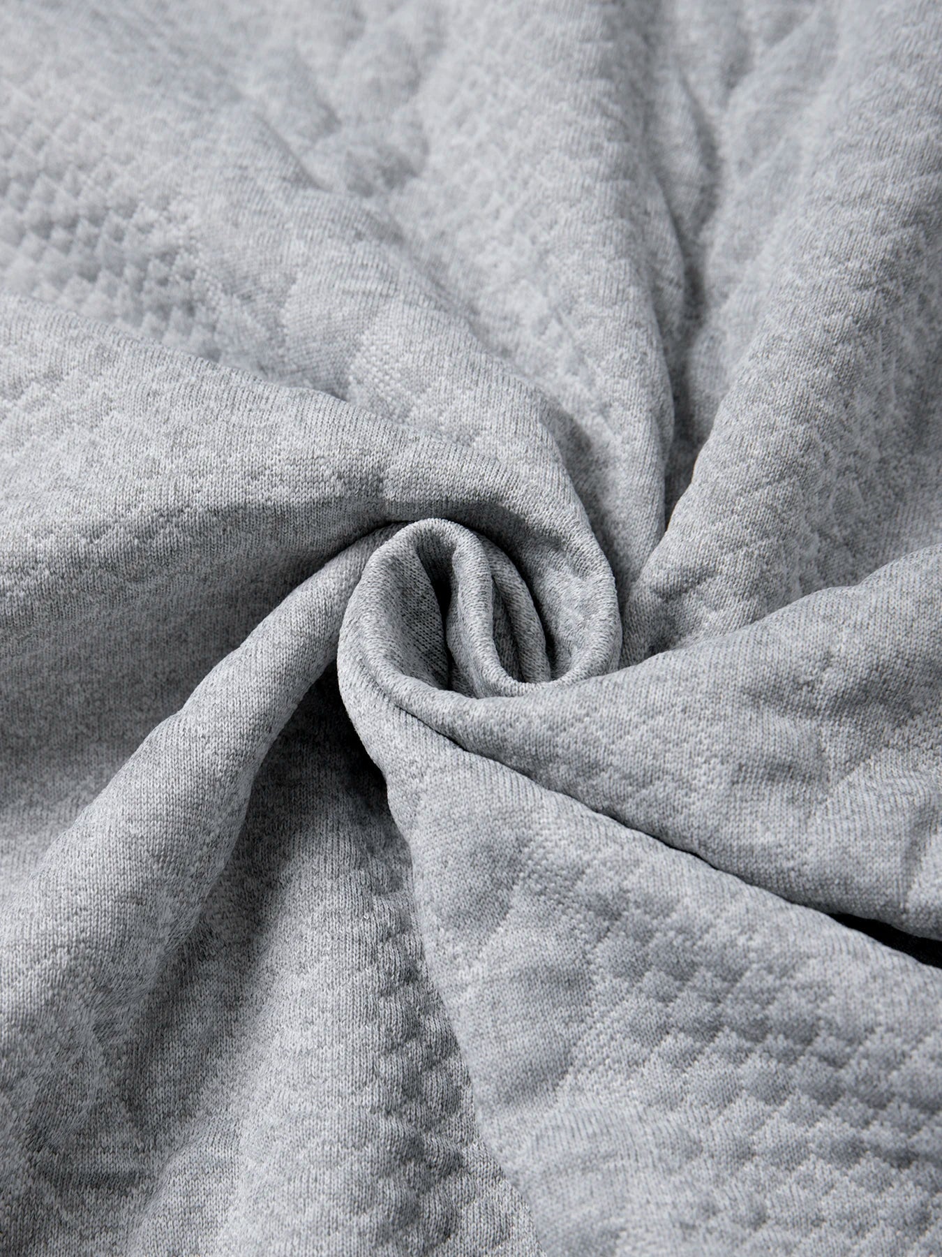 Herrtröja med kabelstickat mönster och ståkrage – Modern vardagsstil för höst och vinter