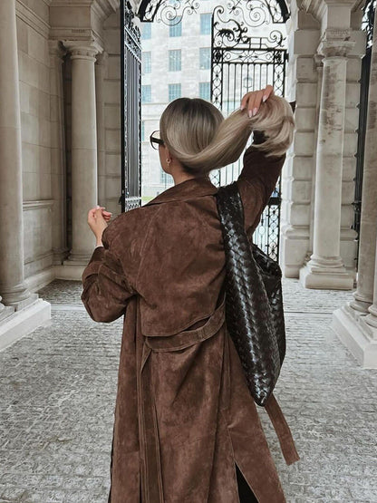 Dam Trenchcoat Lång Modell Klassisk Stil – Perfekt för Vardag och Fest