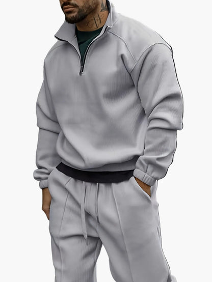 Herrarnas avslappnade träningsset med dragkedja – perfekt för vardag och fritid