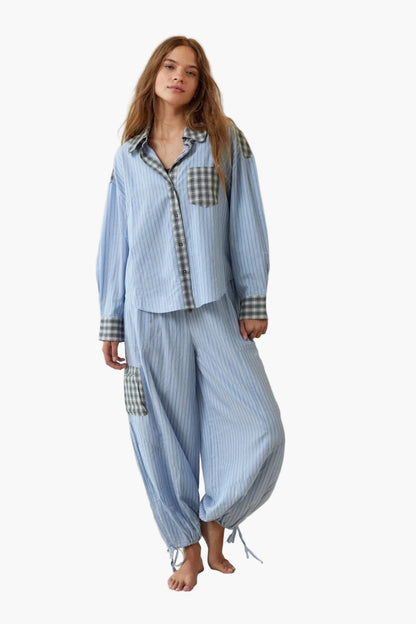 Dam Pyjamaset – Avslappnad och Trendig Look för Hemma och Natt