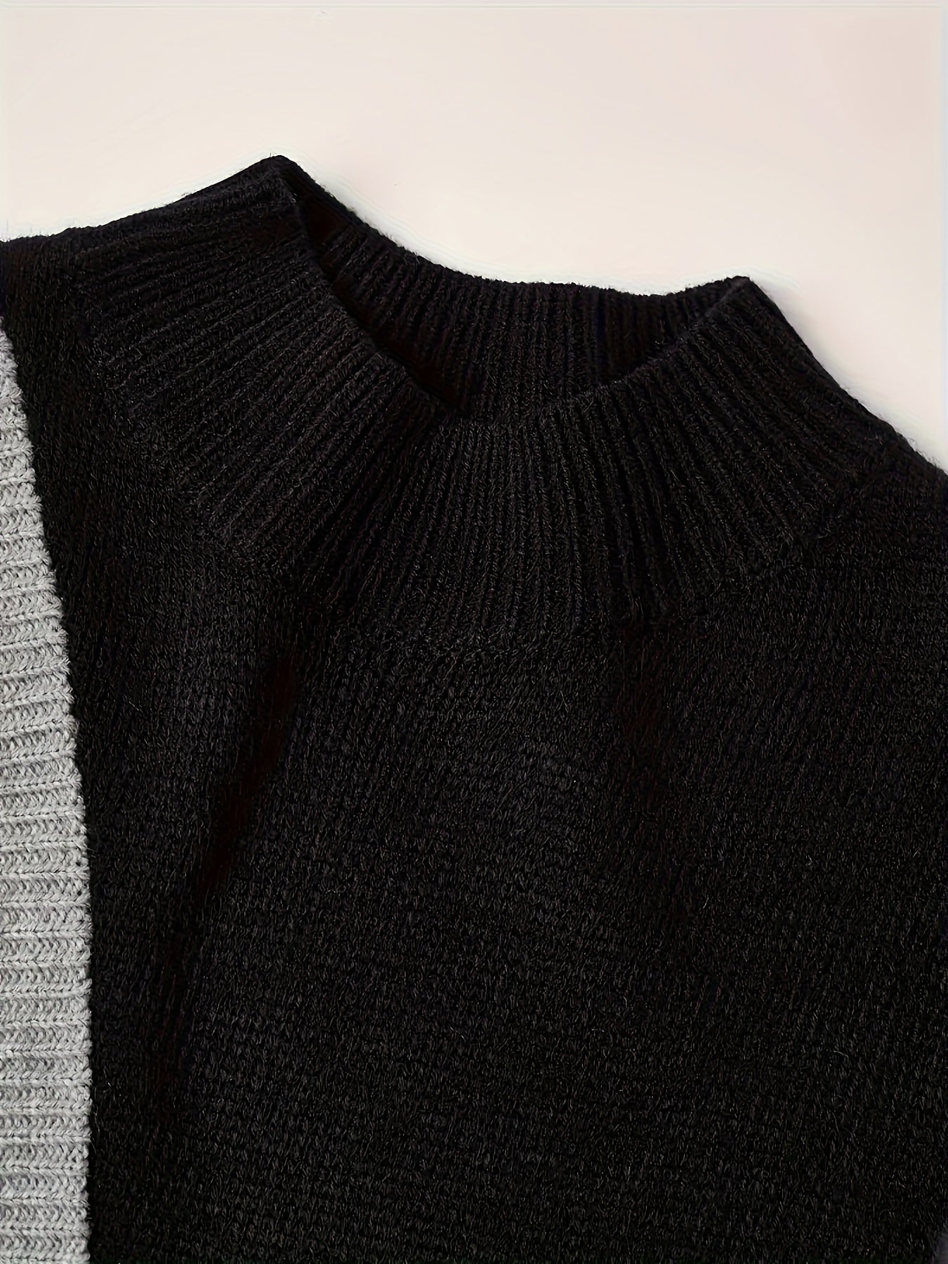 Damtröja i trendig färgblock-design, elegant stickad för vardag och fest