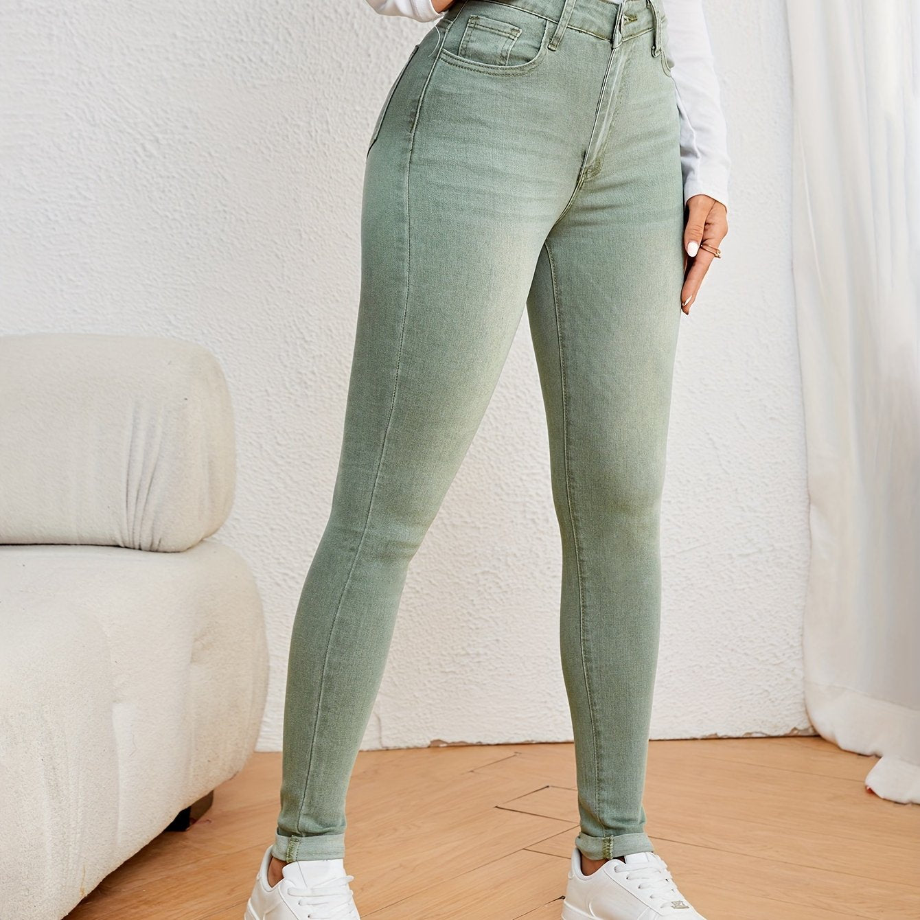 Hedvig - Damjeans med Hög Midja och Slimfit